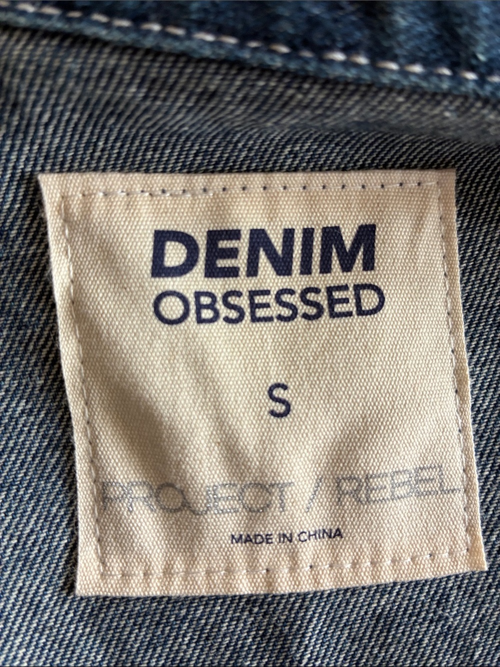 Denim Obsession Oversized Blue Denim Jacket Sz Small NWOT - Picture 3 of 5